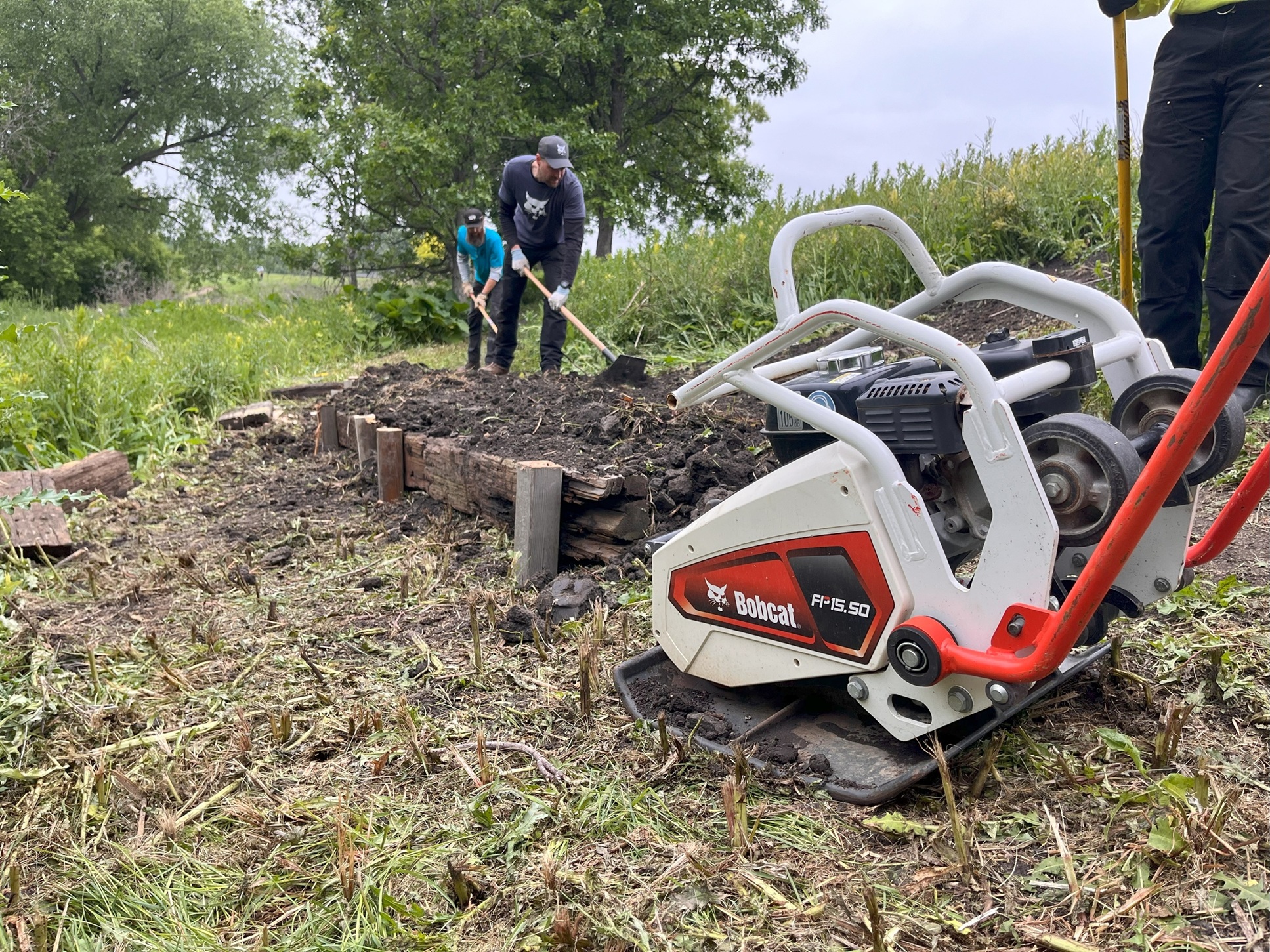 Doosan Bobcat employees in the United States are using company equipment to perform environmental maintenance 